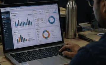 ERP and MES-connected reporting on the operations dashboard